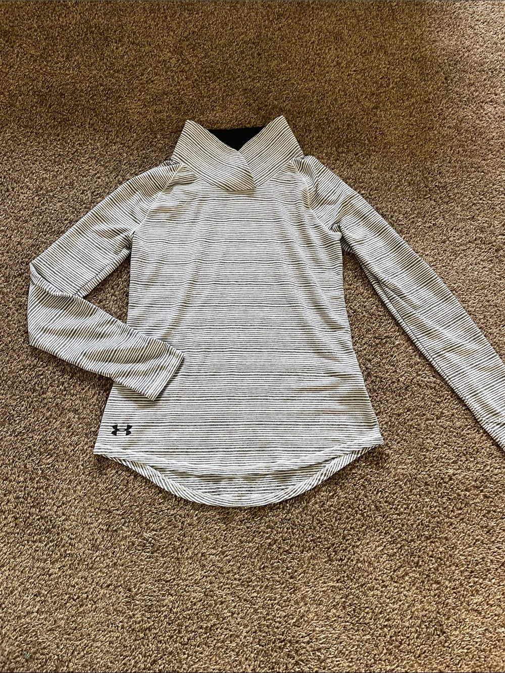 Under Armour Women’s Long-Sleeve Striped Performance Top in White and Black